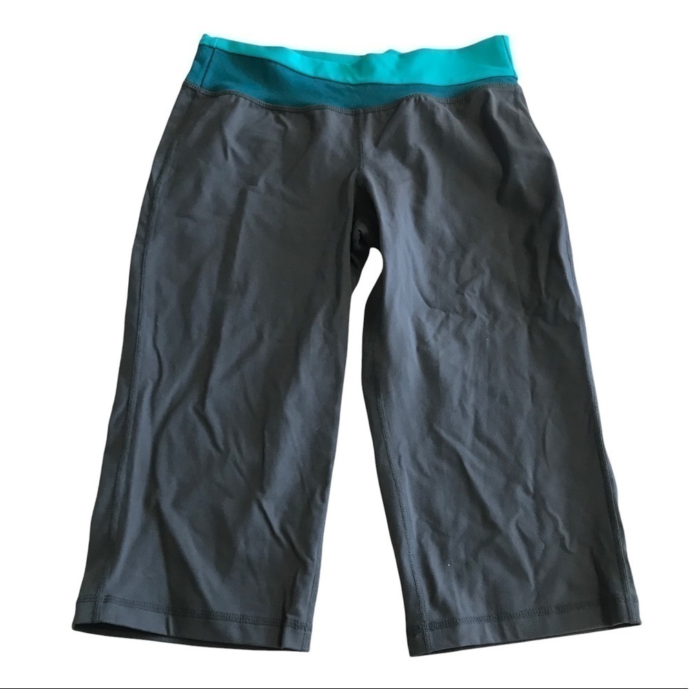Patagonia Pliant Knickers Crop Leggings size medium Gray with teal waistband B14